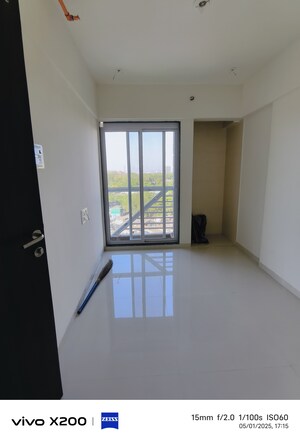 Room in 1 BHK Apartment at JVM Accord, Manorama Nagar – for Rent