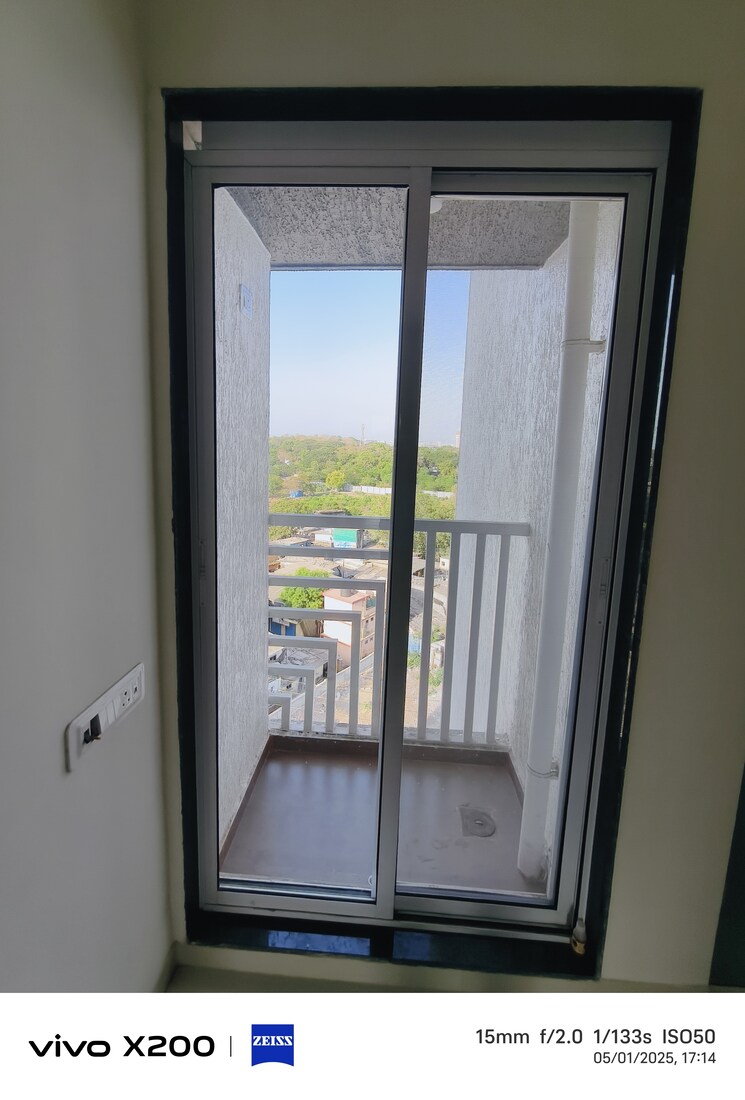 Room, jvm-accord 1 Bedroom 350 Sq.Ft. Apartment In Manorama Nagar Thane 9349551