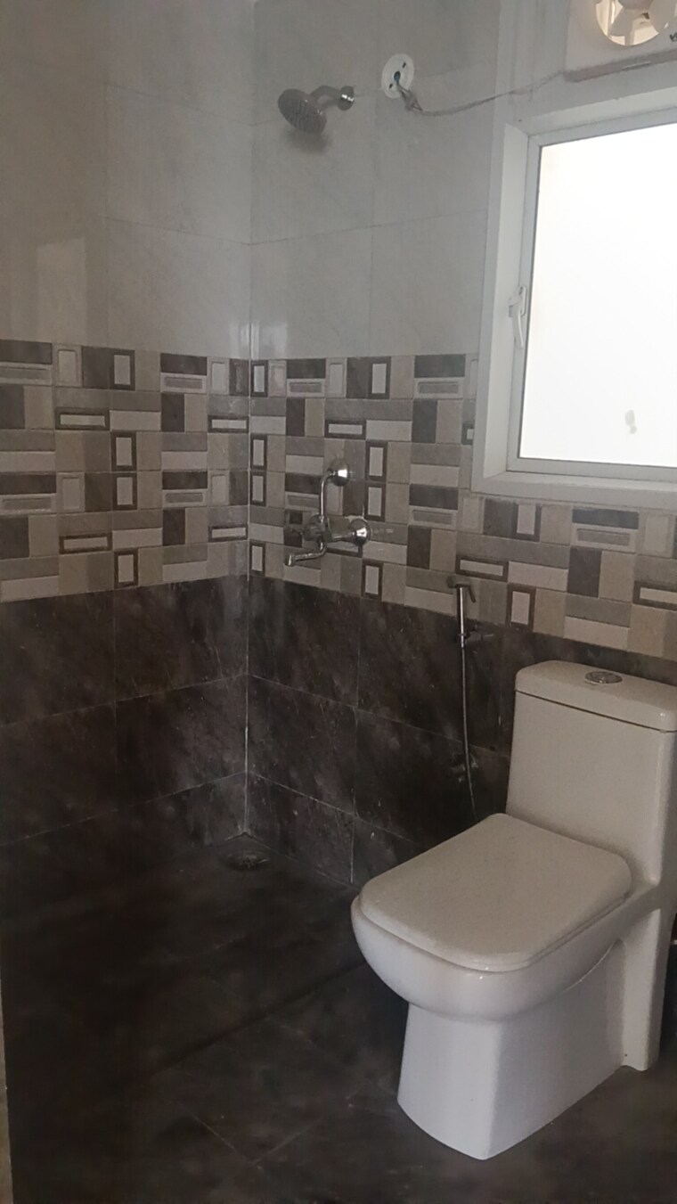 Kitchen, gamma-shopping-mall 1 Bedroom 30 Sq.Mt. Independent House In Gamma I Greater Noida Greater Noida 9349552