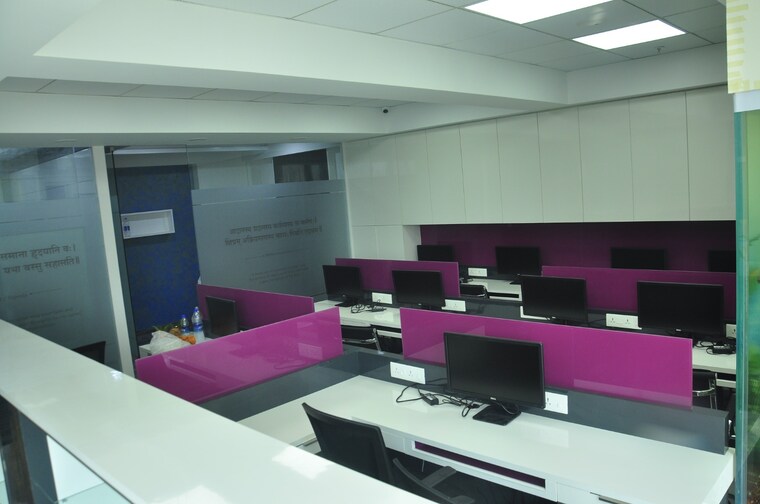 Team Area, cello-triumph Commercial Office Space 850 Sq.Ft. In Goregaon West Mumbai 9349573
