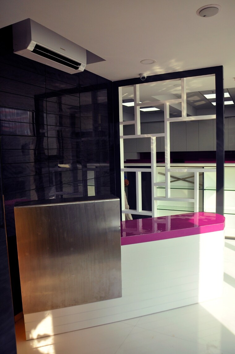 undefined, cello-triumph Commercial Office Space 850 Sq.Ft. In Goregaon West Mumbai 9349573