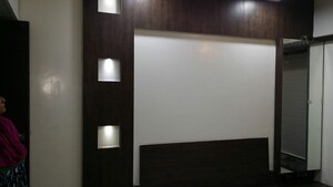2 BHK Apartment For Rent in Kandivali East