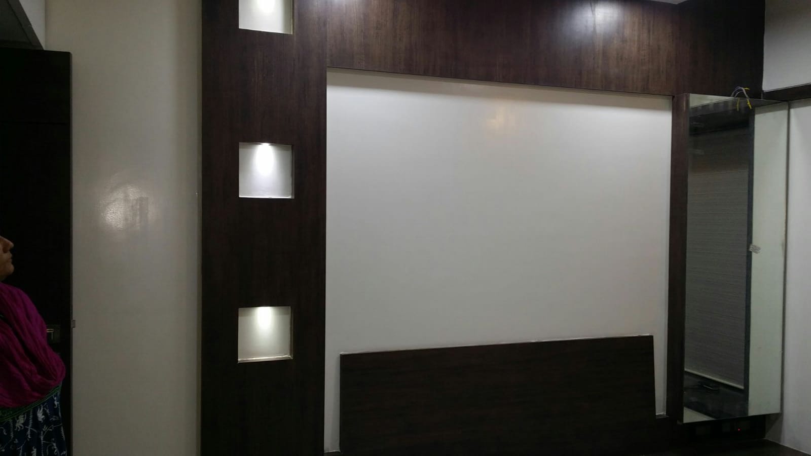2 BHK Apartment For Rent in Nerav Thakur Complex 