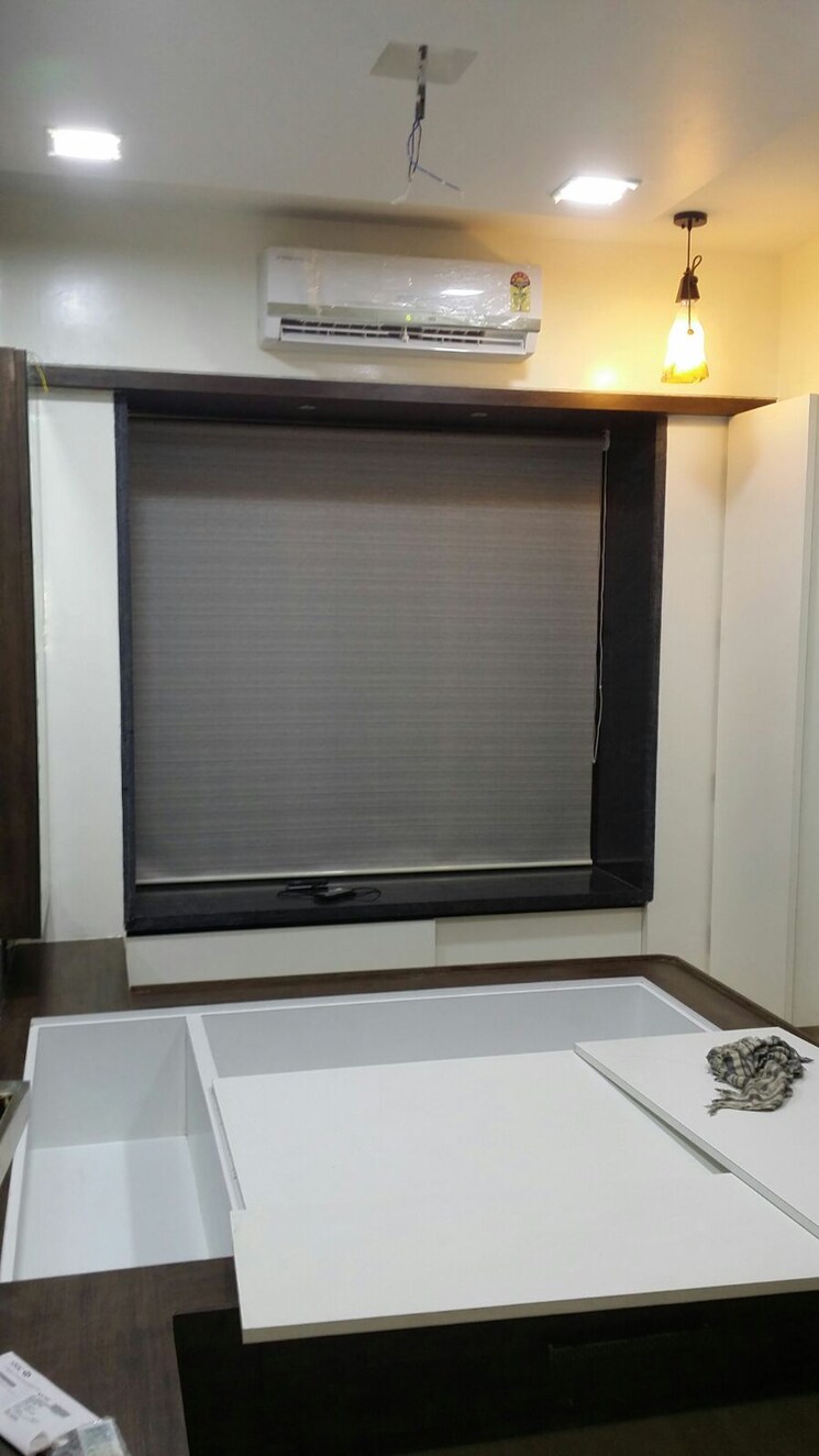 Room, kandivali east 2 Bedroom 650 Sq.Ft. Apartment In Kandivali East Mumbai 9349580