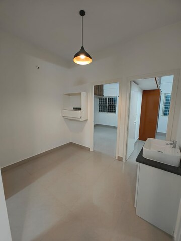 Room in 2 BHK Builder Floor at Geetanjili Indira, Indiranagar – for Rent