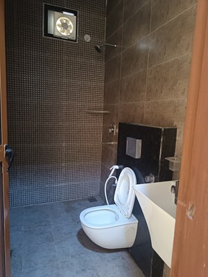 Bathroom in 2 BHK Villa at Sector 39 – for Rent