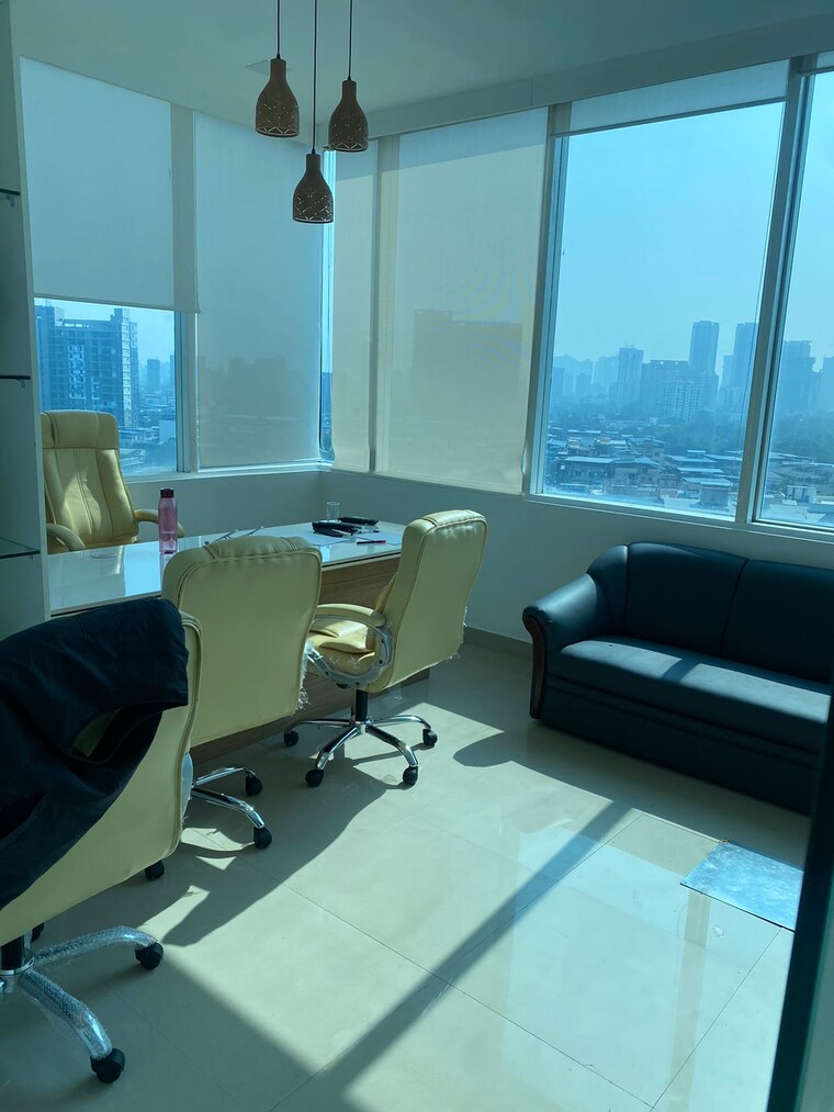 Team Area, ace-homes Commercial Office Space 4000 Sq.Ft. In Kasarvadavali Thane 9349647