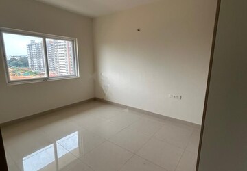 Room in 2 BHK Apartment at Adarsh Greens, Kogilu – for Rent