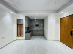 Kitchen in 3 BHK Builder Floor at Palm Residency Chhatarpur, Chattarpur – for Sale