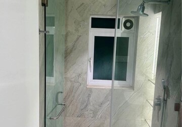 Bathroom in 4 BHK Apartment at Raymond The Invictus By GS, Pokhran Road No One – for Sale