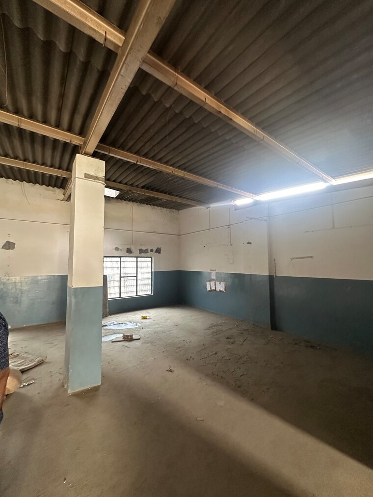 undefined, dlf industrial area Commercial Warehouse 1500 Sq.Yd. In Dlf Industrial Area Faridabad 9349749