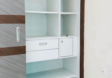 Bathroom in 6 BHK Apartment at Raymond Ten X Era, Pokhran Road No One – for Sale