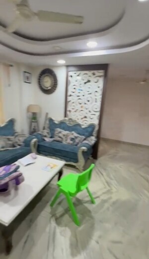 Living Room in 3 BHK Builder Floor at East Patel Nagar – for Rent