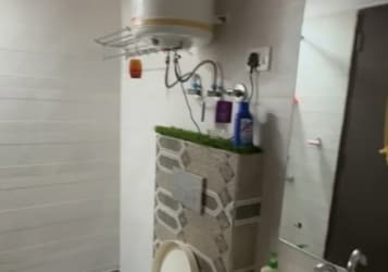 Bathroom in 3 BHK Builder Floor at East Patel Nagar – for Rent