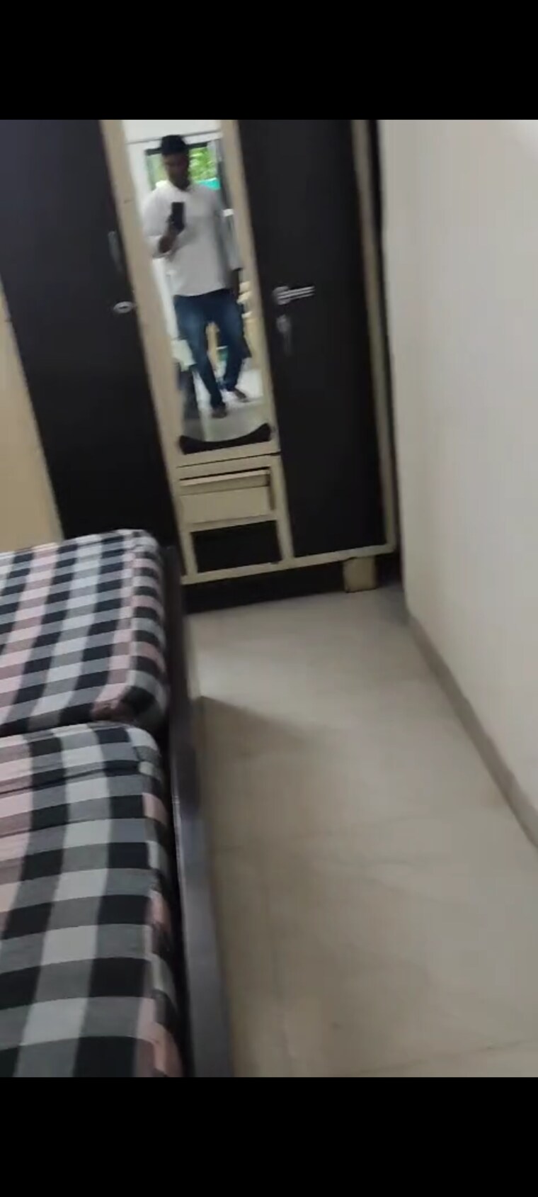 undefined, arun-vihar-sector-37 1.5 Bedroom 500 Sq.Ft. Villa In Sector 37 Noida 9349800