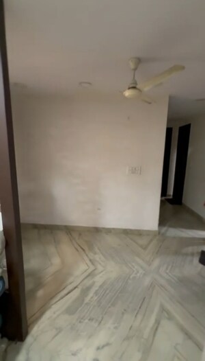 Dining area in 3 BHK Builder Floor at East Patel Nagar – for Rent