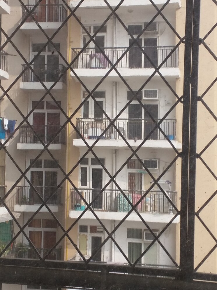 undefined, amrapali-zodiac 2 Bedroom 950 Sq.Ft. Apartment In Sector 120 Noida 9349833