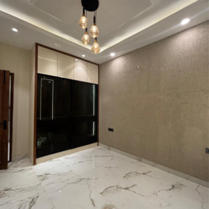 Room in 4 BHK Independent House at Sunny Enclave – for Sale