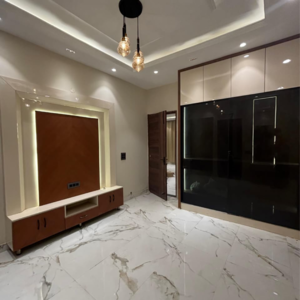 Room in 4 BHK Independent House at Sunny Enclave – for Sale