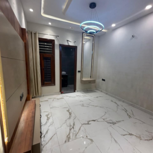 Room in 4 BHK Independent House at Sunny Enclave – for Sale