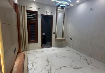 Room in 4 BHK Independent House at Sunny Enclave – for Sale