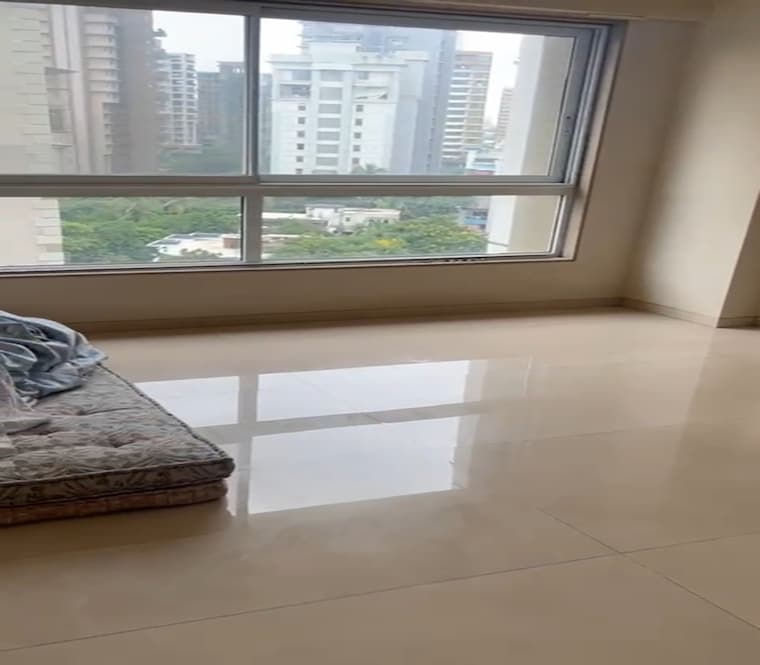 Room, matunga east 3 Bedroom 1500 Sq.Ft. Apartment In Matunga East Mumbai 9349830