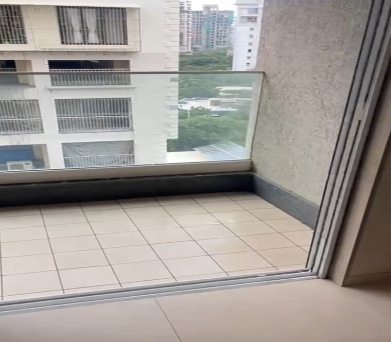 Balcony, matunga east 3 Bedroom 1500 Sq.Ft. Apartment In Matunga East Mumbai 9349830