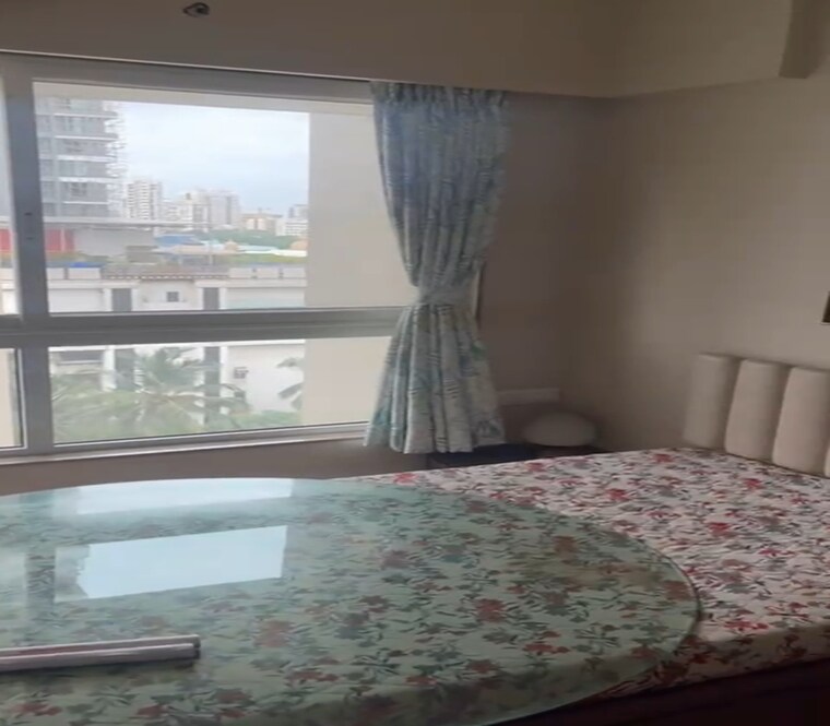 Bedroom, matunga east 3 Bedroom 1500 Sq.Ft. Apartment In Matunga East Mumbai 9349830