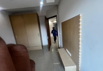 Room in 3 BHK Apartment at Guru Nanak Enclave, Dhakoli – for Rent