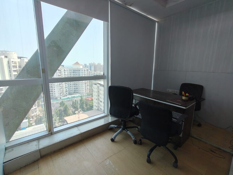 Team Area, platinum-techno-park Commercial Office Space 1150 Sq.Ft. In Vashi Sector 30 Navi Mumbai 9349838