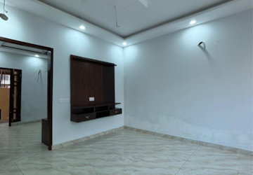 Room in 3 BHK Independent House at Sunny Enclave – for Sale