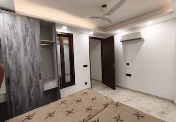 Room in 2 BHK Builder Floor at Palm Residency Chhatarpur, Chattarpur – for Rent
