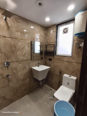 Bathroom in 2 BHK Builder Floor at Palm Residency Chhatarpur, Chattarpur – for Rent