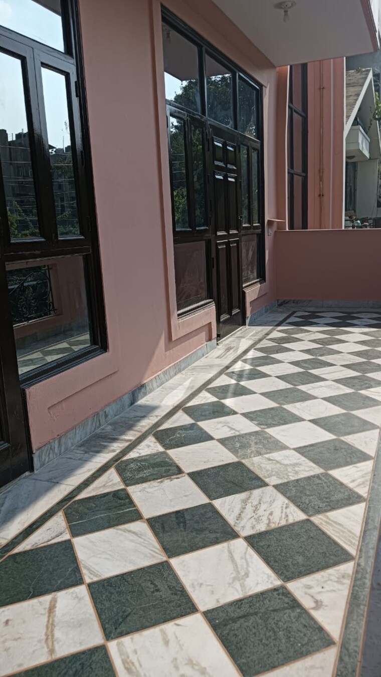 Balcony, rwa-apartments-sector-26 3 Bedroom 162 Sq.Mt. Independent House In Sector 26 Noida 9349892