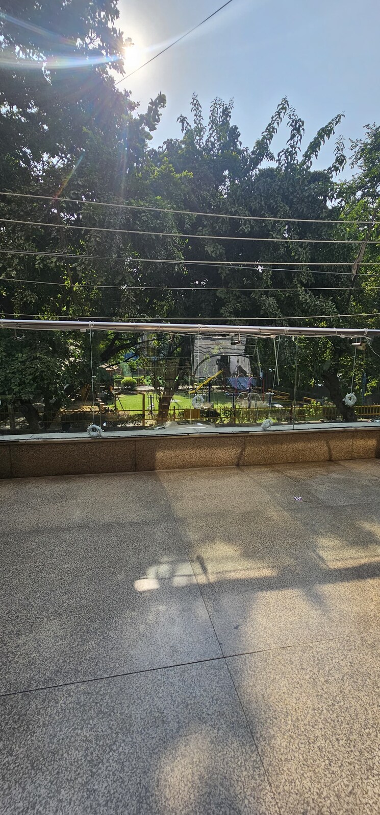 Balcony, east of kailash 3 Bedroom 200 Sq.Yd. Builder Floor In East Of Kailash Delhi 9349905