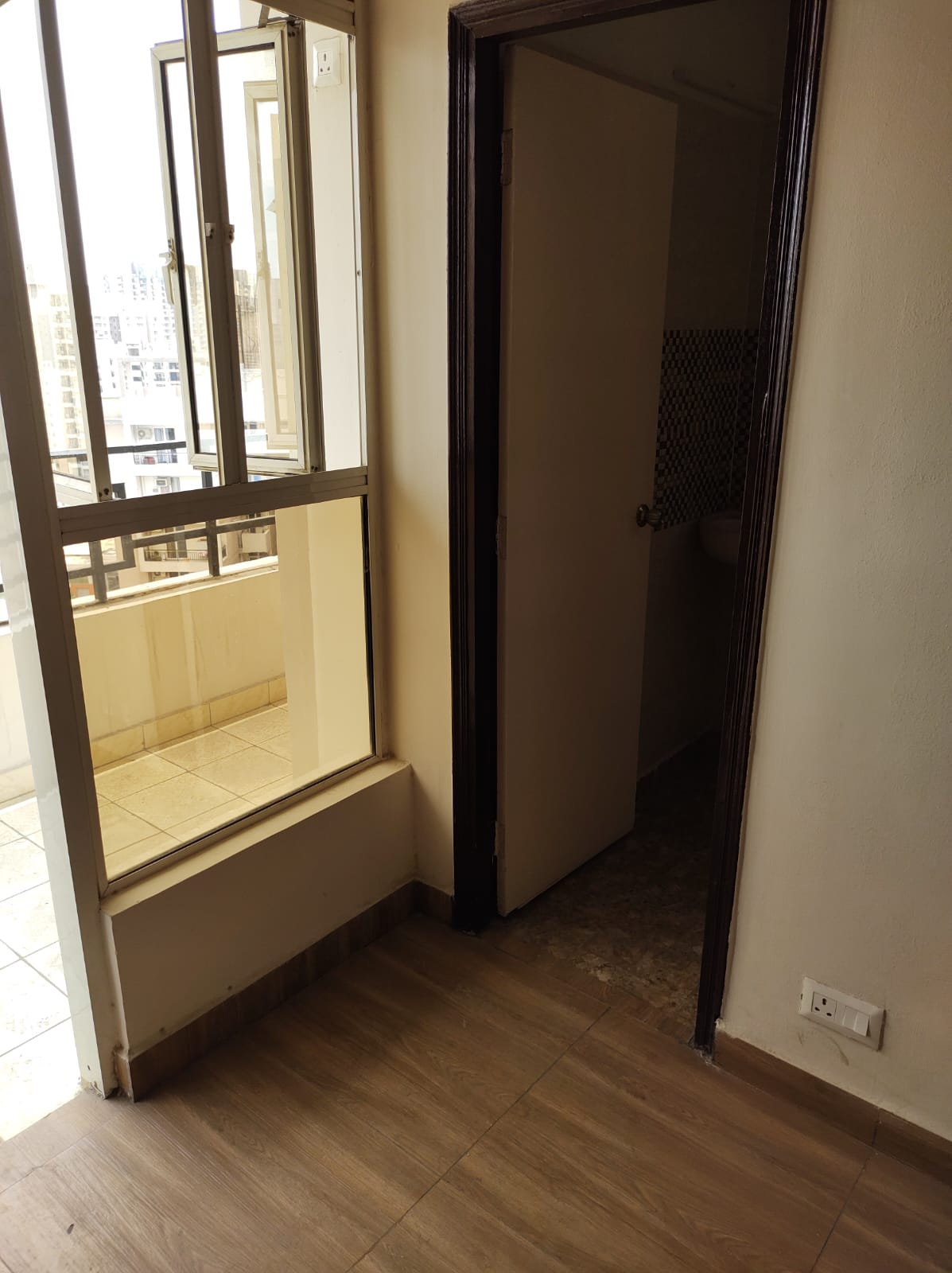 2 BHK Apartment For Sale in Divyansh Flora