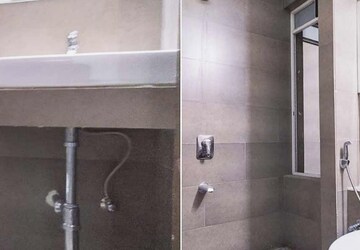 Bathroom in  Pg at Airoli Sector 20 – for Rent