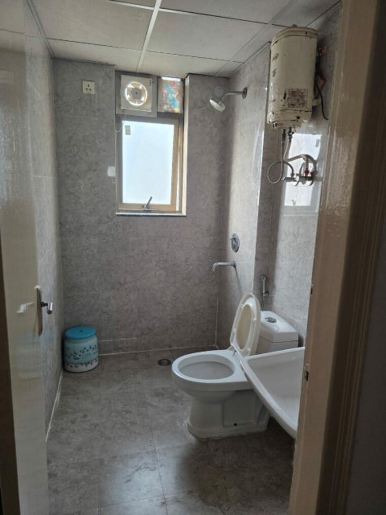 Bathroom, imperia-esfera 3 Bedroom 1650 Sq.Ft. Apartment In Sector 37c Gurgaon 9349954