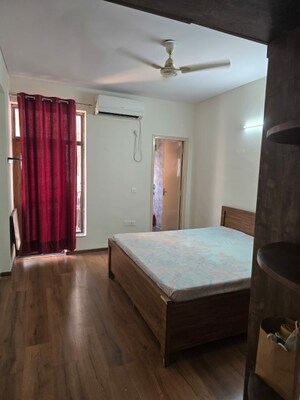 Bedroom in 3 BHK Apartment at Imperia Esfera, Sector 37c – for Rent