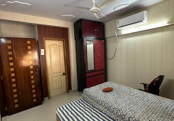 2 BHK Apartment For Rent in Aum Sahil Tower, Lower Parel