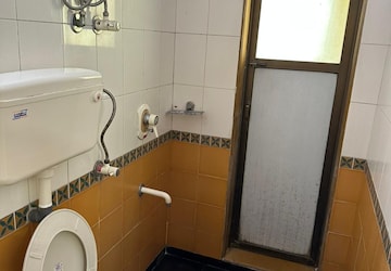 Bathroom in 2 BHK Apartment at Aum Sahil Tower, Lower Parel – for Rent