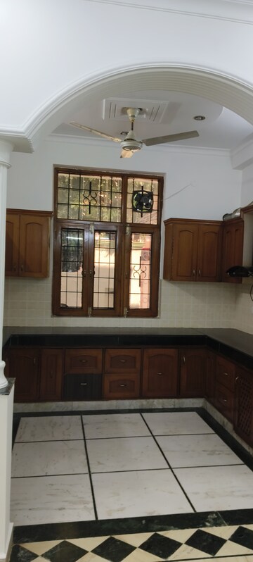 Bedroom in 3 BHK Villa at RWA Apartments Sector 52, Sector 52 – for Rent