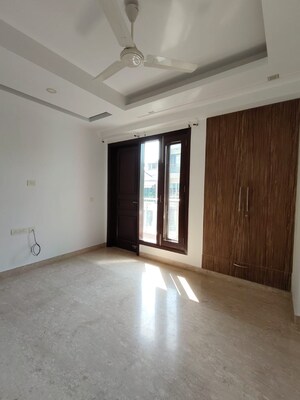 Room in 3 BHK Builder Floor at Greater Kailash I – for Sale