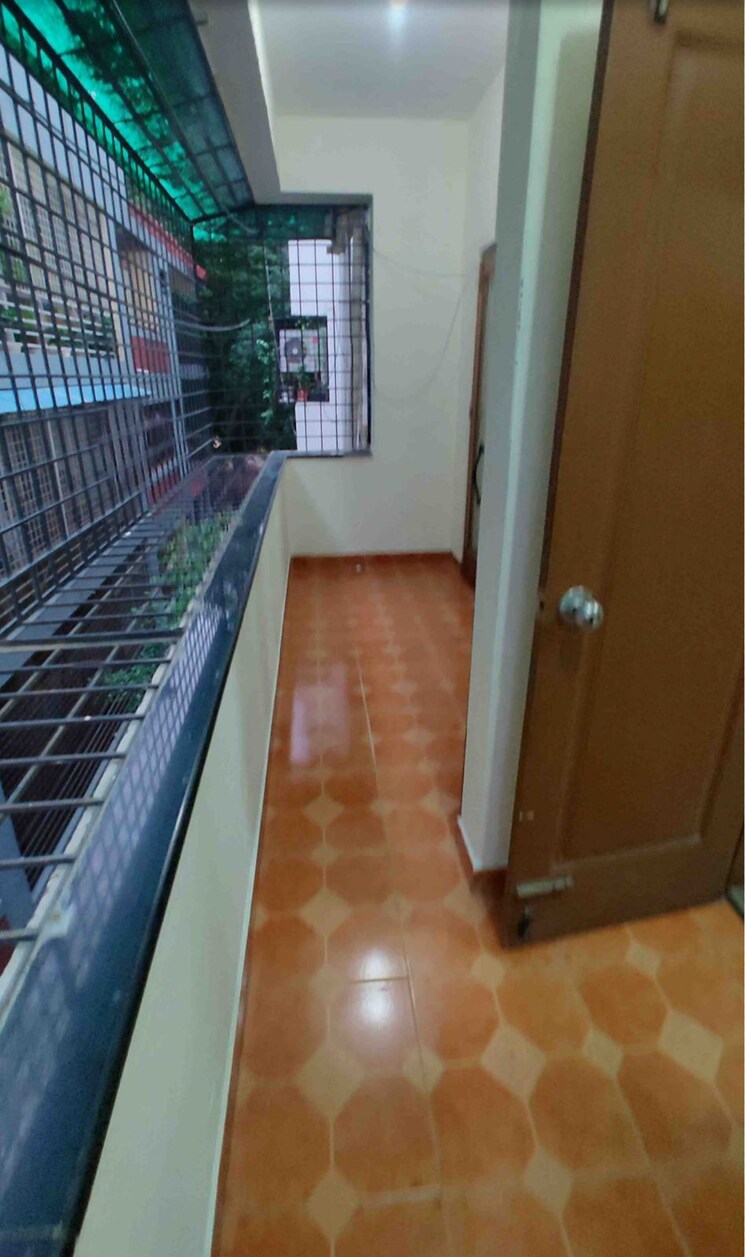 Balcony, domlur 2 Bedroom 1000 Sq.Ft. Apartment In Domlur Bangalore 9349981