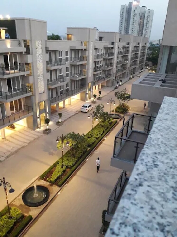 Balcony, bptp-astaire-gardens 3 Bedroom 194 Sq.Yd. Builder Floor In Sector 70a Gurgaon 9342943