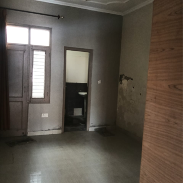 Room in 2 BHK Builder Floor at Sunny Enclave – for Sale