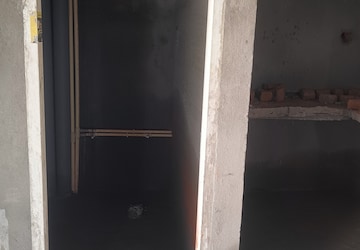 Building Lobby in 6 BHK Independent House at Gaur City-2, Gaur City 2 – for Sale