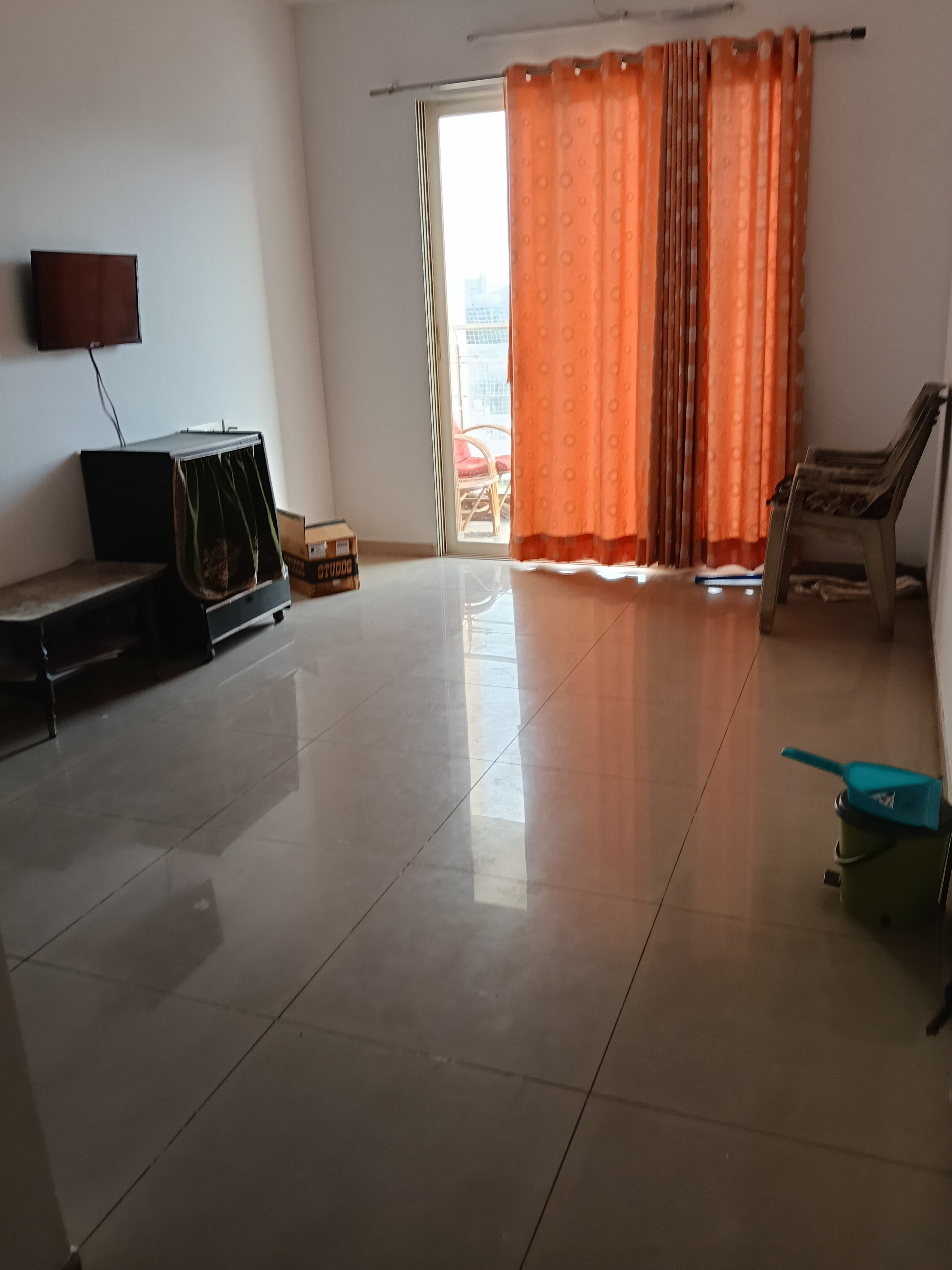 1 BHK + Extra Room Apartment For Rent in Kolte Patil Life Republic