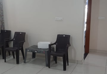 Living Room in  Pg at Gomti Nagar – for Rent