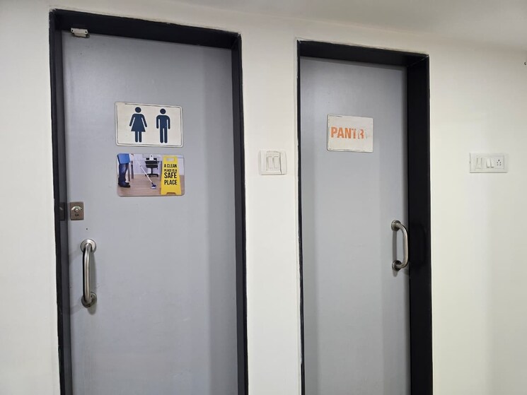 Washroom, wadala west Commercial Office Space 800 Sq.Ft. In Wadala West Mumbai 9350021